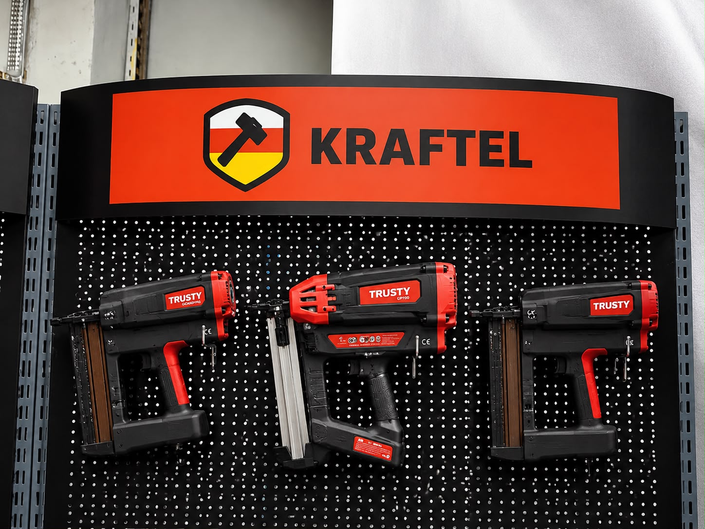 Kraftel Trusty ürün standı